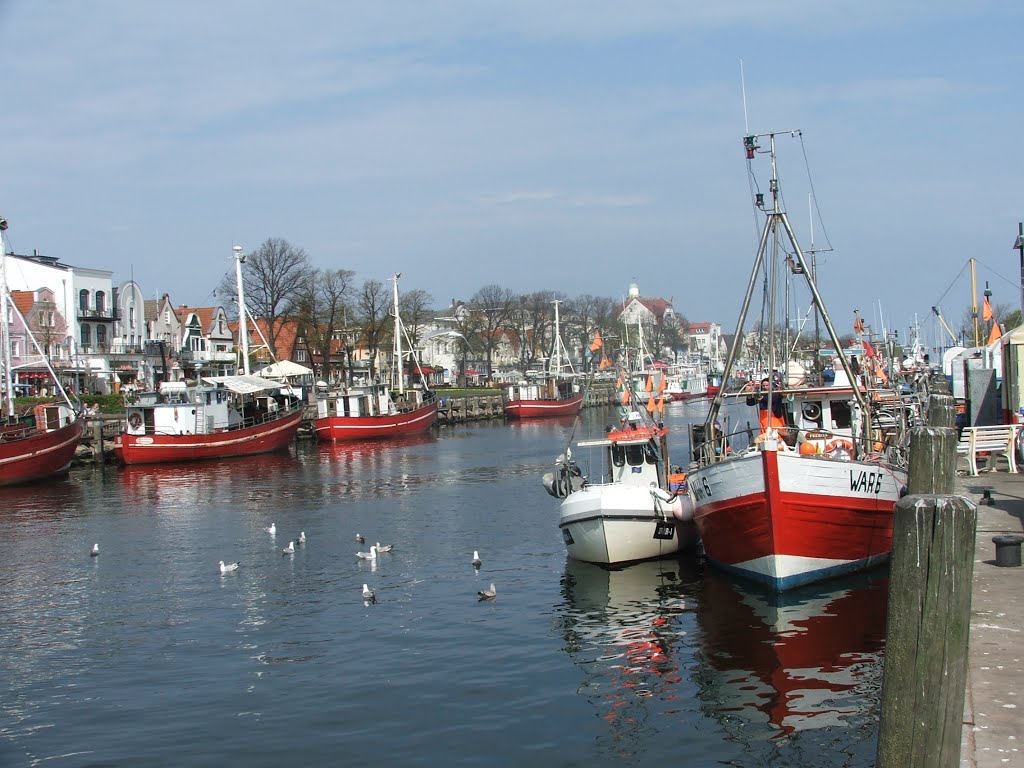 Warnemünde, Rostock, Germany by FRank8233