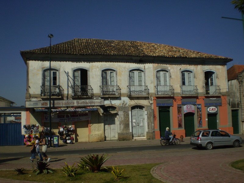 Casarão, Praça do Rosário - Barbacena/MG by Antonio Gabriel