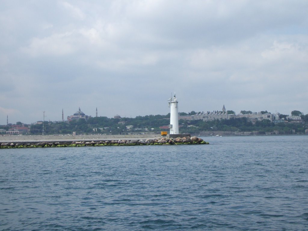 İstanbul -Ayasoyfa, Topkapı Sarayı (vapurdan) by DilekKumas