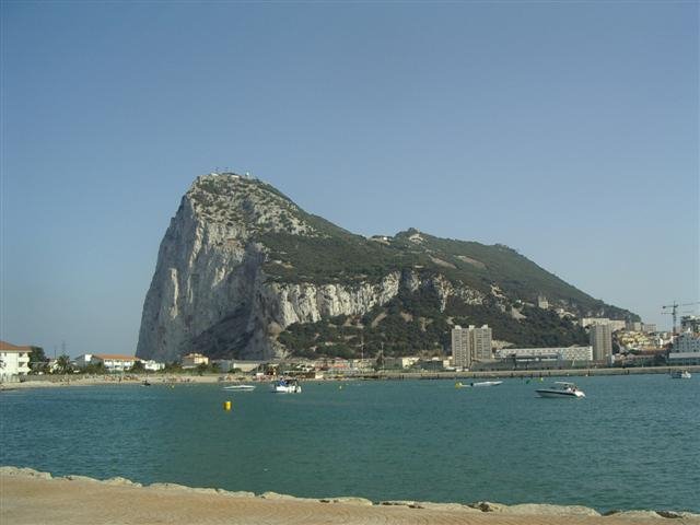 Peñón de Gibraltar by M. Alberto Muñoz R.