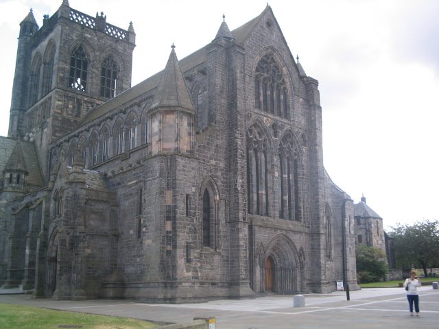 Paisley Abbey by monstrinha