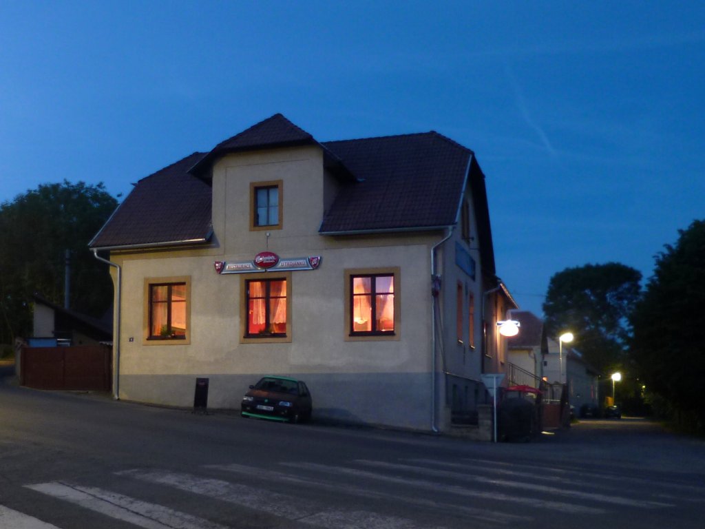 Ohrobec, restaurace U Trojánků by prybka