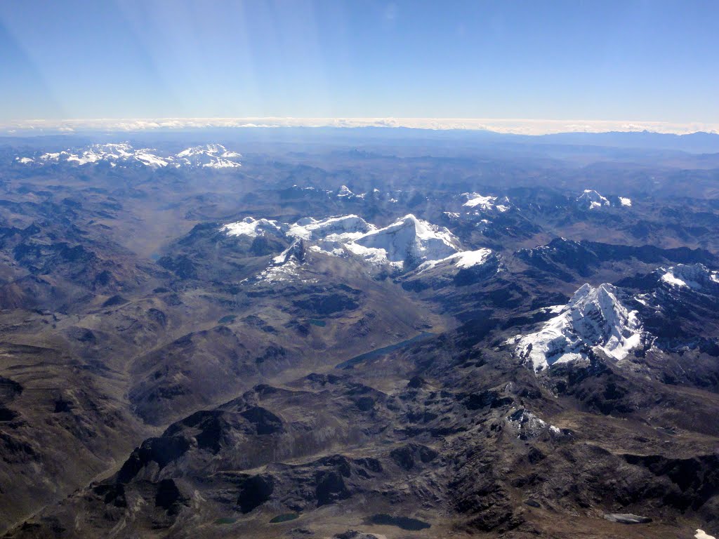 Pariacaca, Pichaguajra y Ticlia, vista aérea by Juan Carlos Vásquez Peña