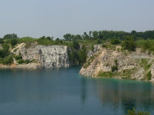 Lake Zakrzówek by gulonus