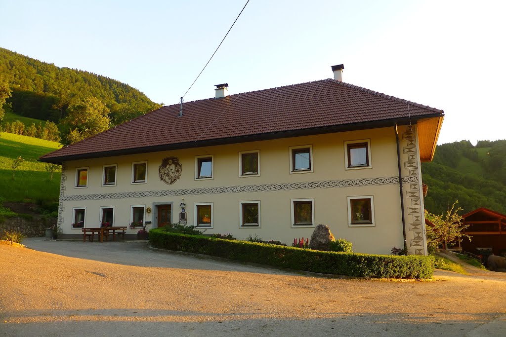 Schönes Bauernhaus im Rodatal by S. Brandstetter