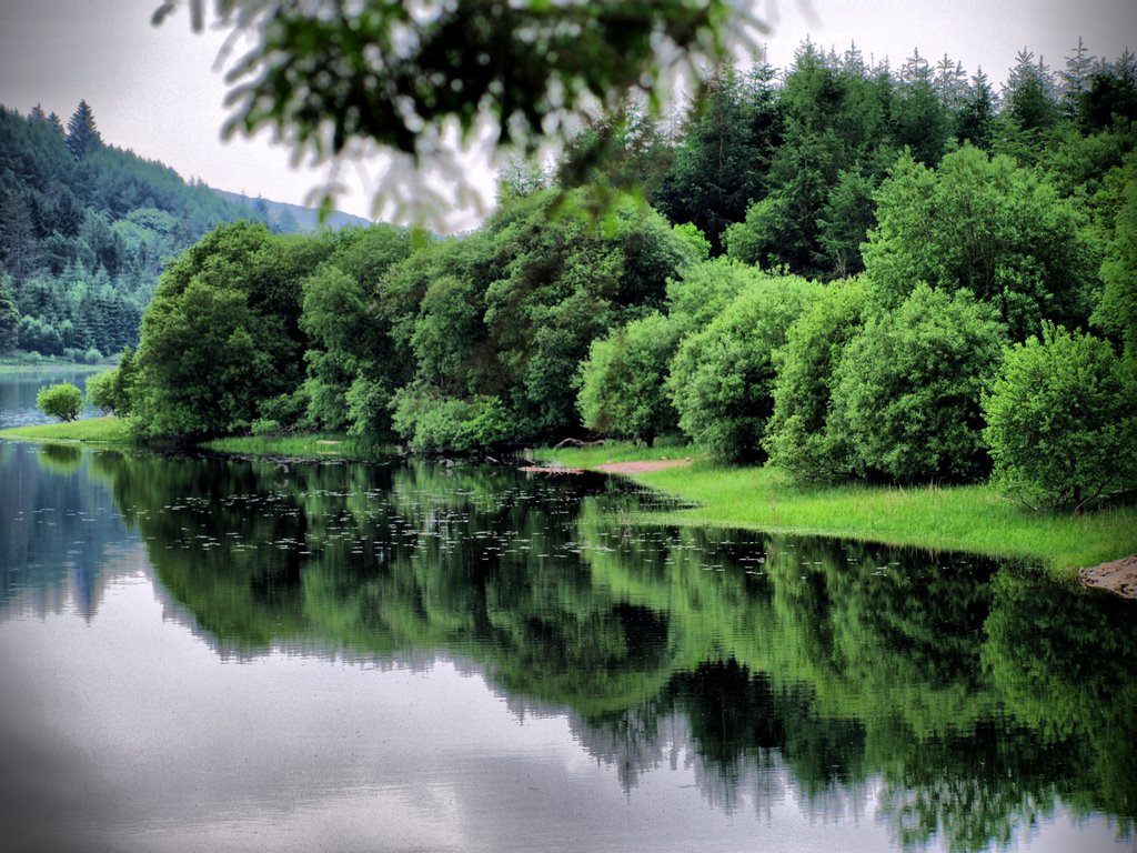 Pontsticill Reservoir by Shaun Kiernan