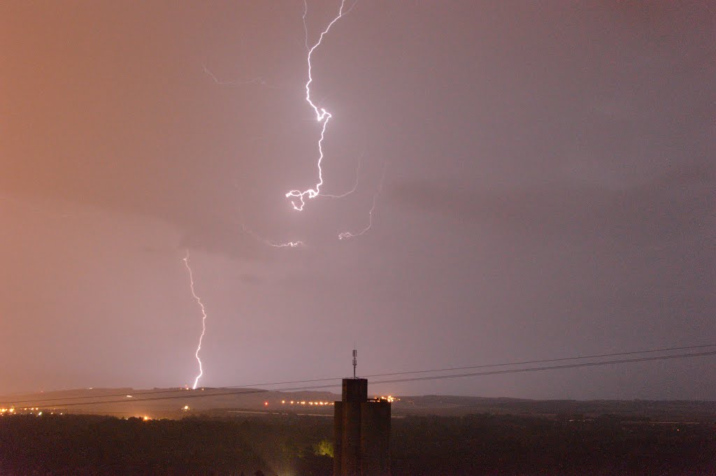 Orage du 10 au 11 Juin 2014 - RT by STORM CHASER 10 - RAGOT Thomas