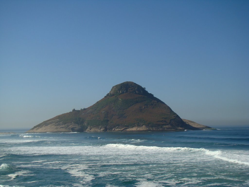 Pedra do Pontal de Sernambetiba - Rio de Janeiro by ADILSON REZENDE-ARS