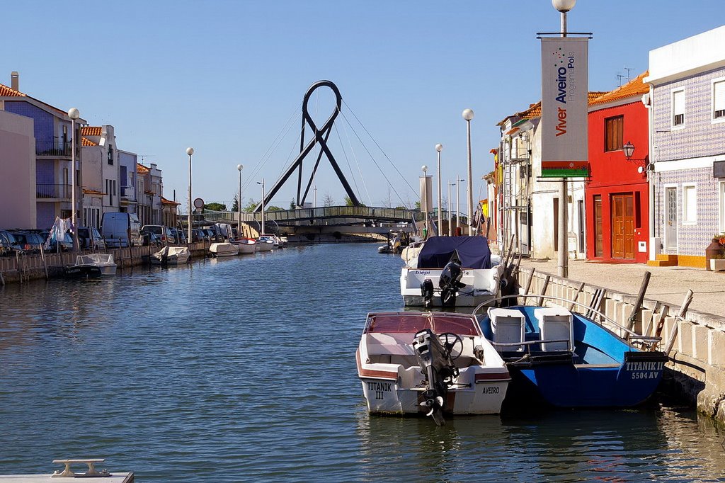 Aveiro, Portugal by Antonio Alba