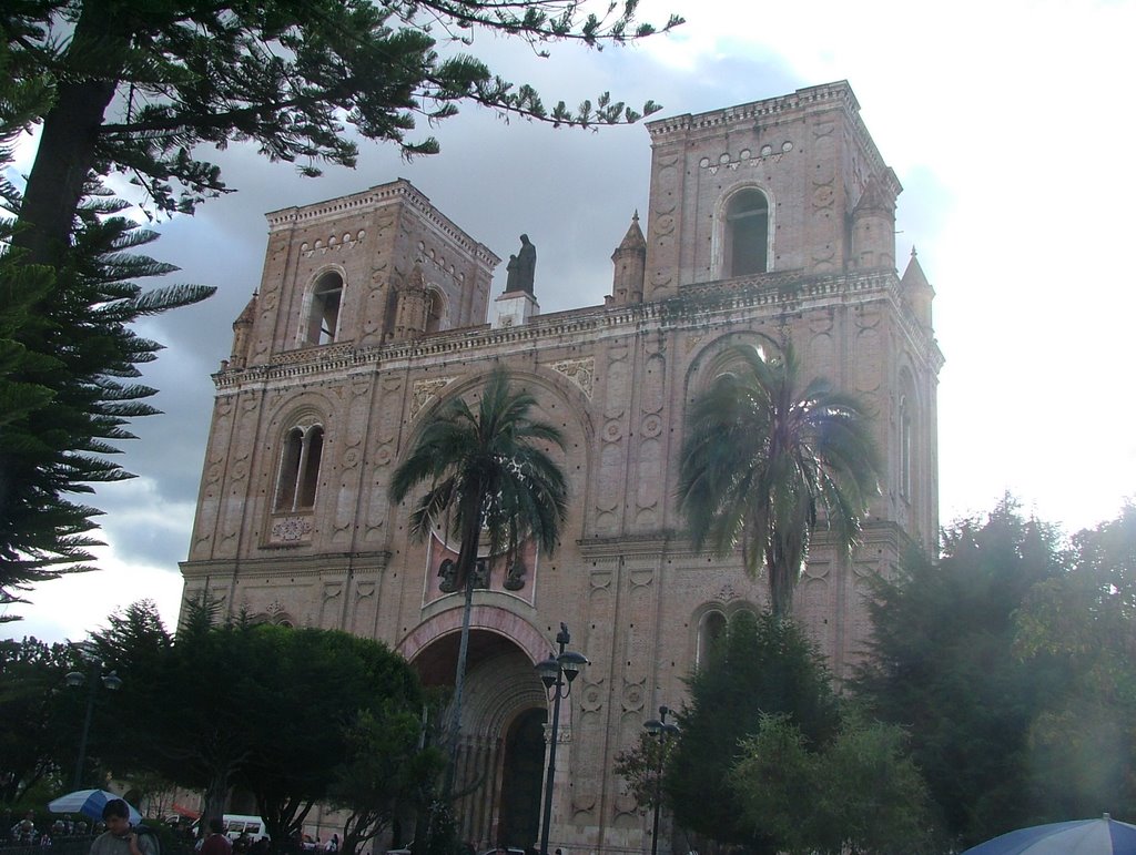 Caredral de Cuenca by Ivan Boada