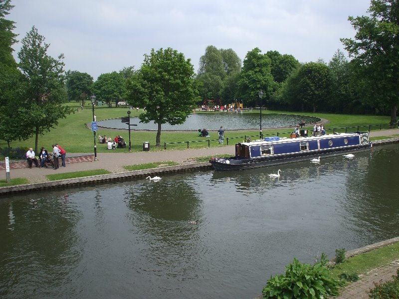 Kennet & Avon Canal, Newbury (2008) by jk1812