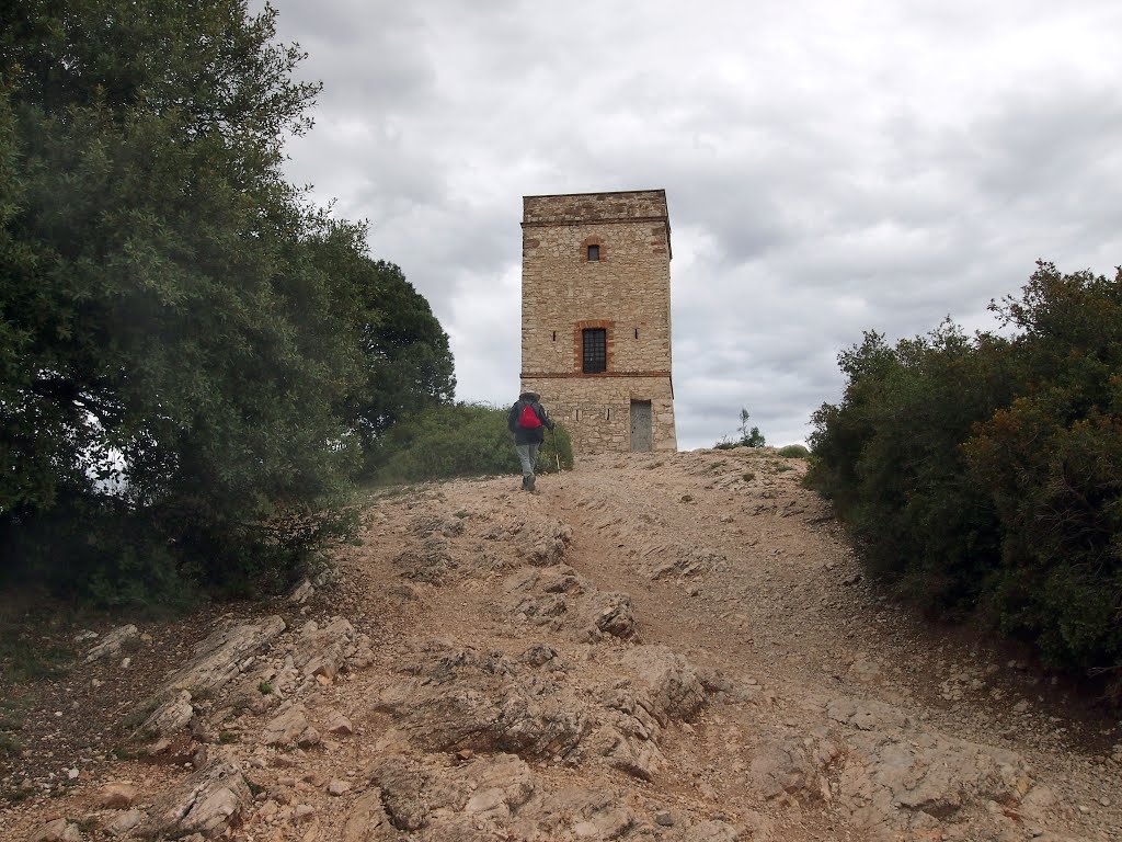 Torre de Puiggraciós, Figaró, Vallès Oriental, Catalonia by Josep Xavier Sànchez