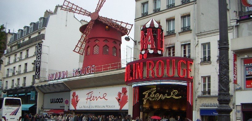 Moulin Rouge by Alexandre Boa Ventur…