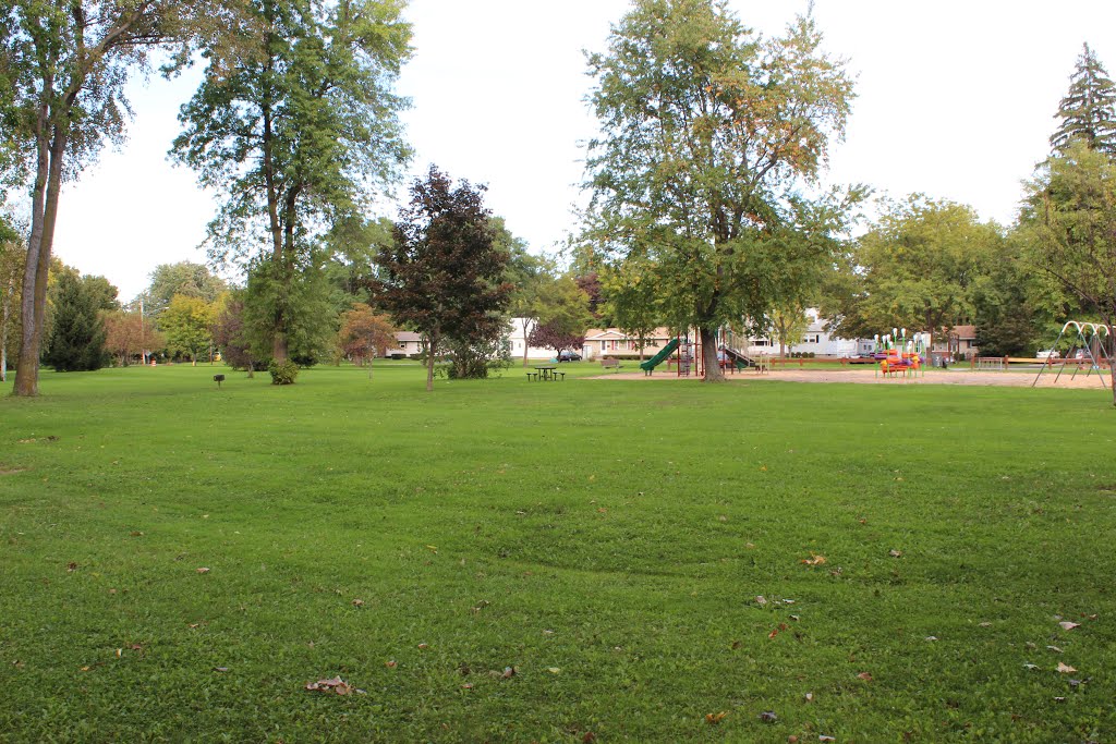 Columbus Park playground by Rochester Parks