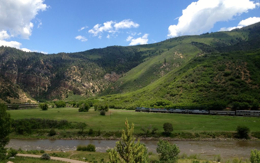 Amtrack train going through Glenwood Springs by debbiesue52