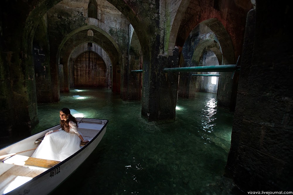 Photosession at Ramla Arcs Pool by vizAviz