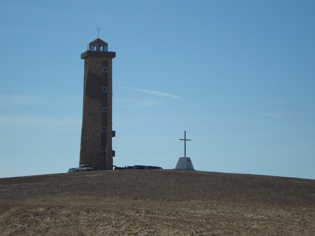 Faro del cabo de San Roman, Falcon. by miguelramon