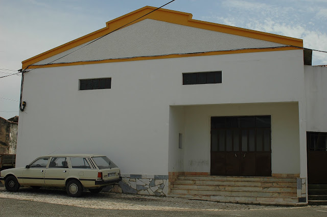 Casa do Povo do Malhou by Paulo Sérgio Coelho A