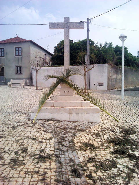 Cruzeiro de 1714, em Malhou by Paulo Sérgio Coelho A