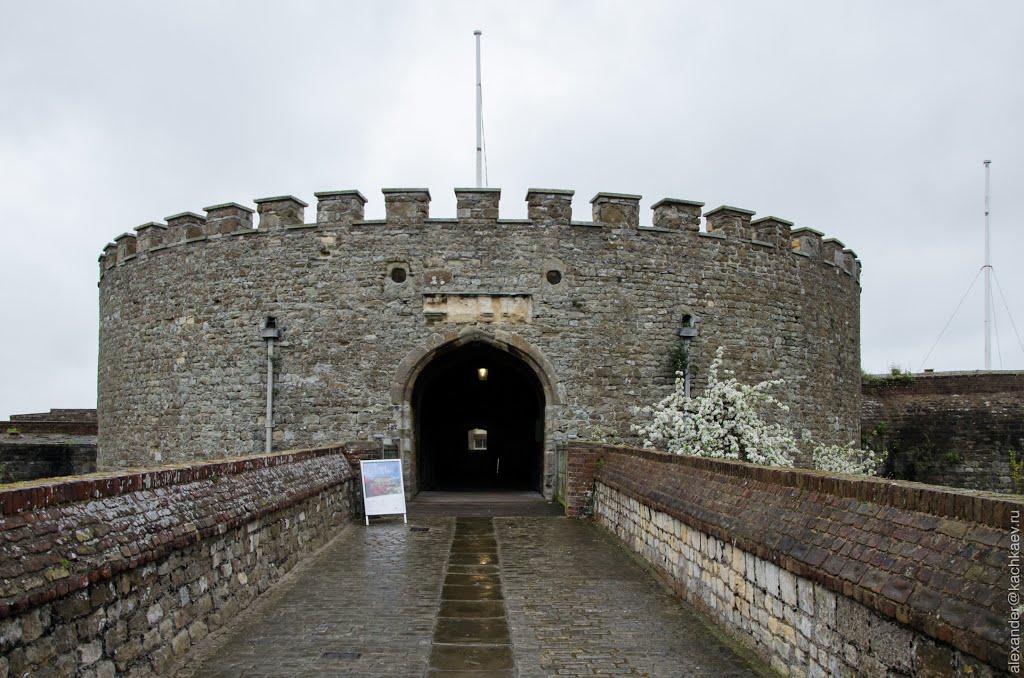 Deal castle main entrance (2012) by Alexander Kachkaev