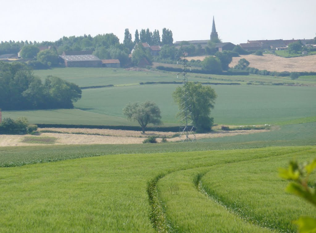 Eringhem, France by Pierre-André Leclercq