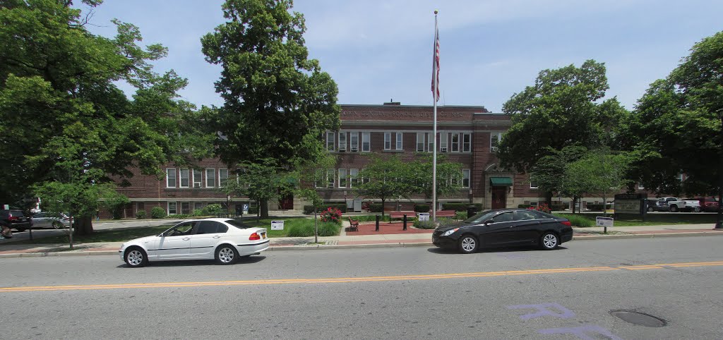 The Sixth Grade School in Yorktown Heights by GregArnst