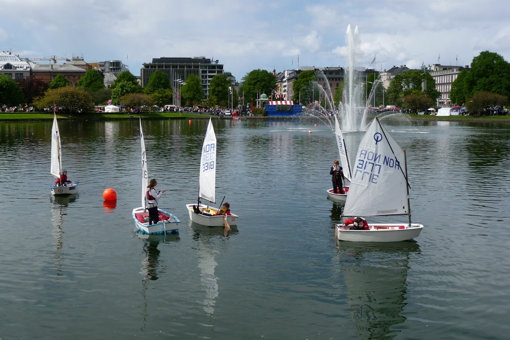 Sailing on 17. May by Olav Næss