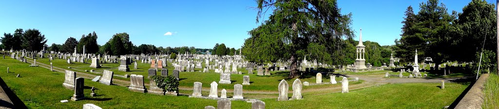 South Cemetery, Portsmouth New Hampshire by MementoMori