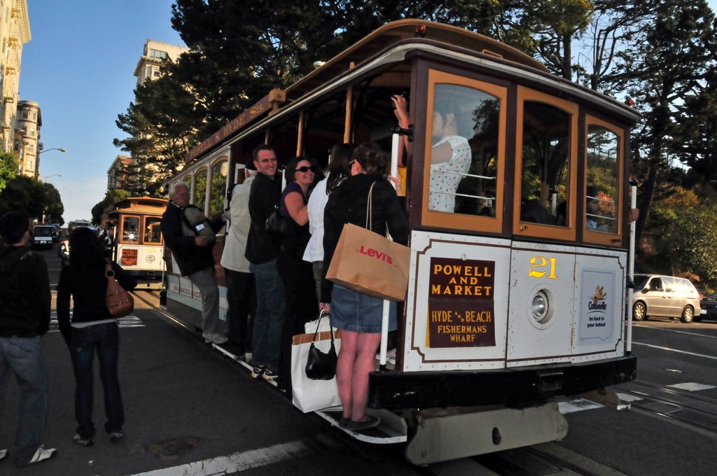 San Fran Cable Car by homerjs555