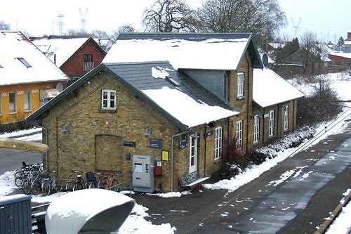 Taulov railway station by ravnsbak.dk