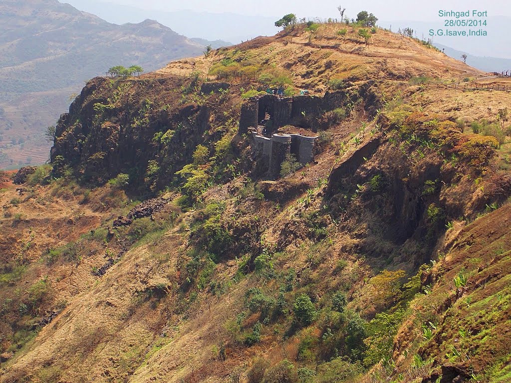 Sinhgad Fort by Suresh.G.Isave