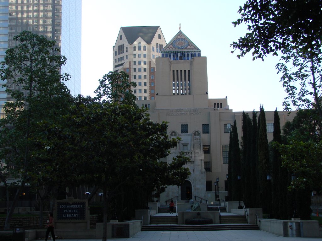 Los Angeles Library by PierrefromBayRidge