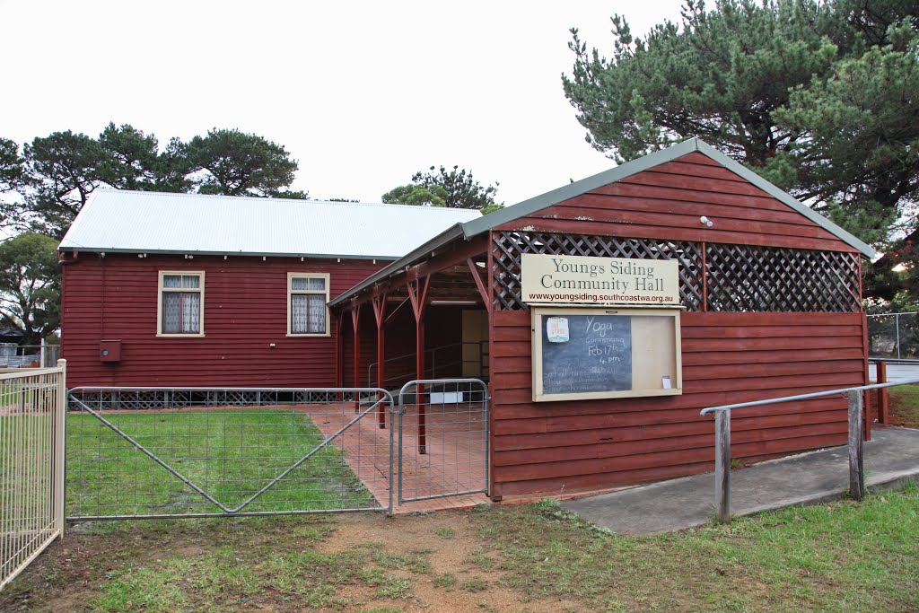 Youngs Siding - Community Hall by Derek Graham