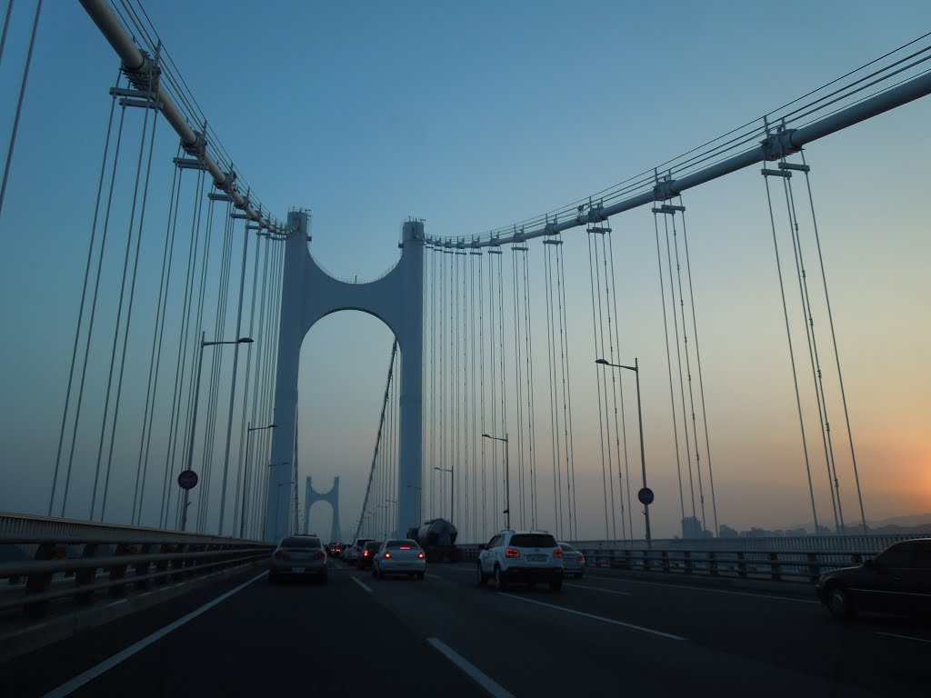 Gwangan Bridge 광안대교 by plumgarden