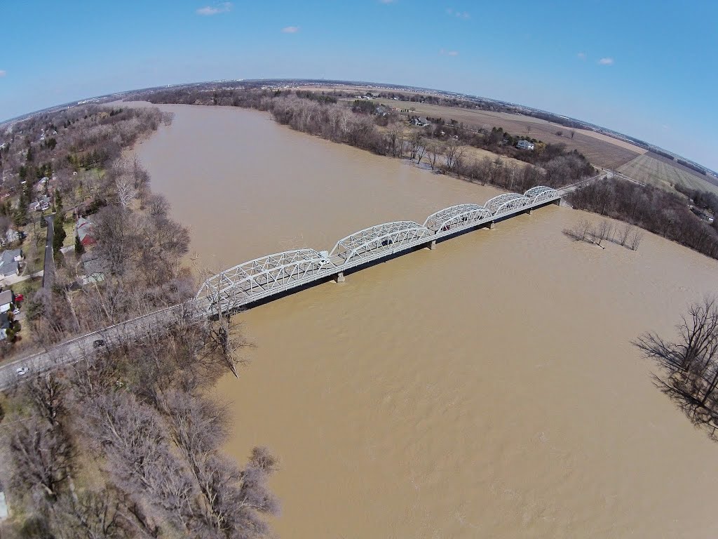 Aerial pic of the OH-64 #Bridge over the #maumeeriver in #Waterville. Video of this area is up on YouTube. by ExploringNWO