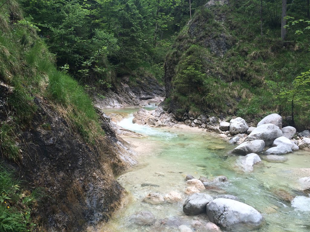 Almbachklamm 05.2014 by gerama.net