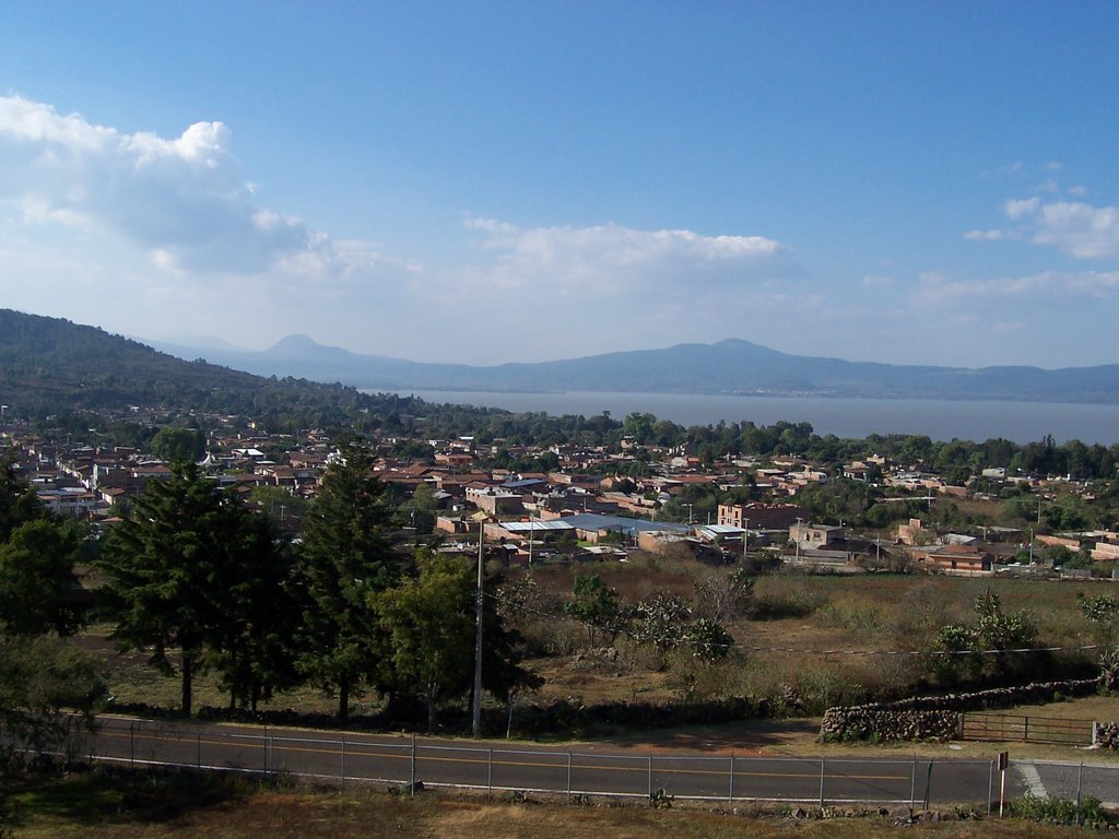 Tzintzuntzan, Mich., Mexico by etgreat