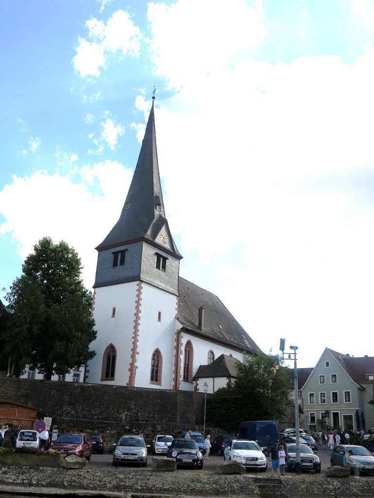 Kirche in Neckargemünd by Harald Dorwarth