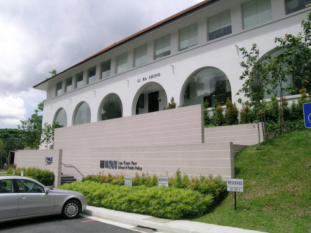 NUS Bukit Timah Campus by ascklee