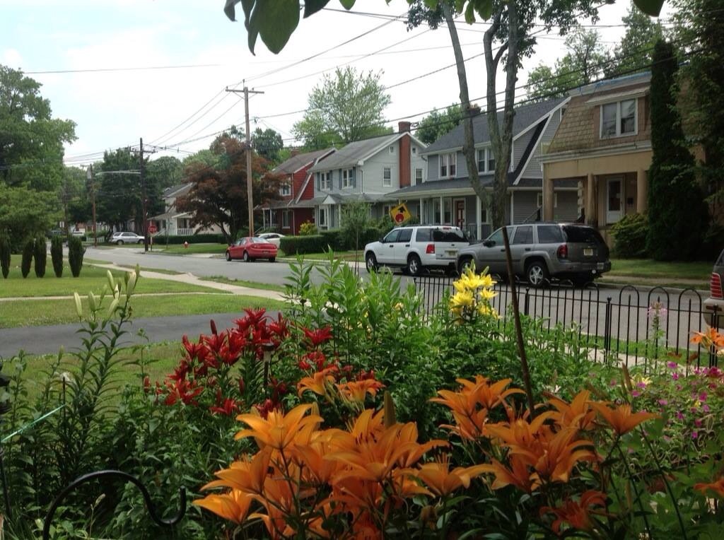 Bradley Ave. Bergenfield NJ by jedsum