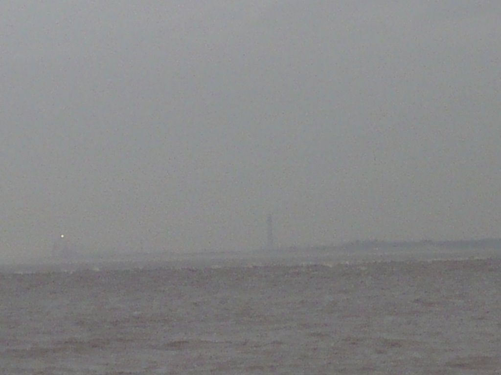 Southport, raining. Looking at the coast of Blackpool. by Si-Pics of the world