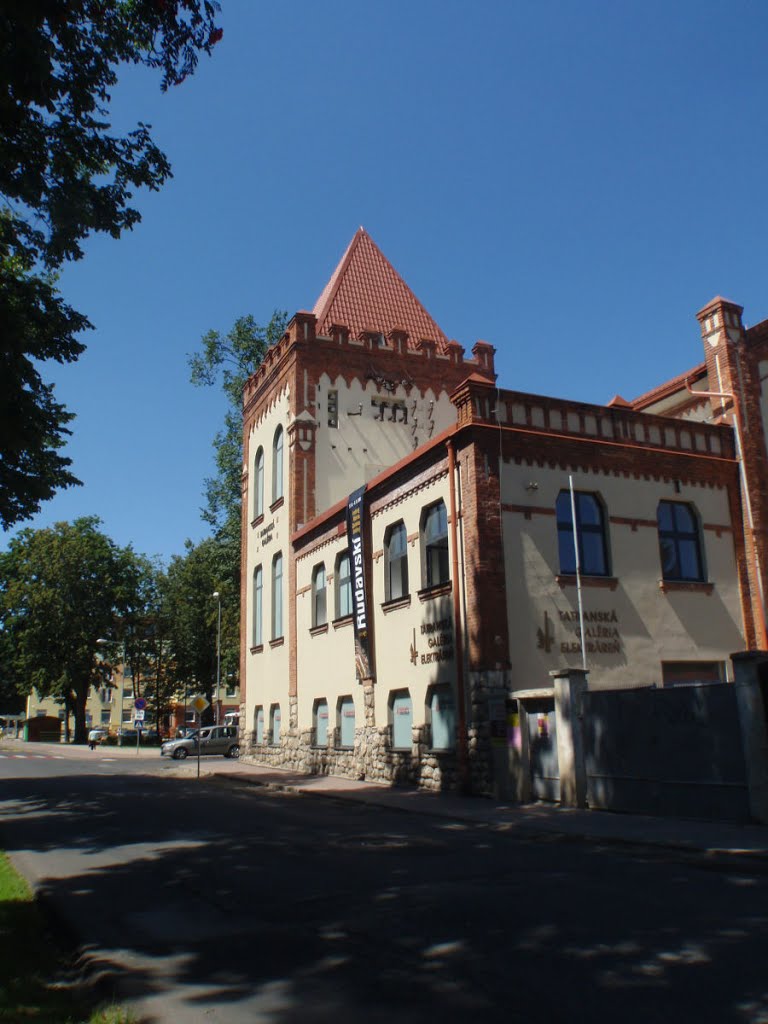 Poprad, Tatranská galéria by HomerJ.