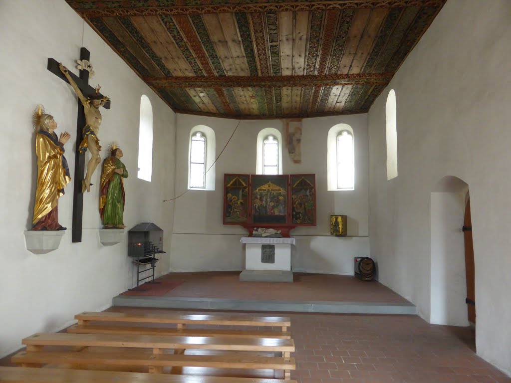 Altar in der Kapelle St. Peter & Paul, Sarnen, Obwalden, Switzerland by bienenritter