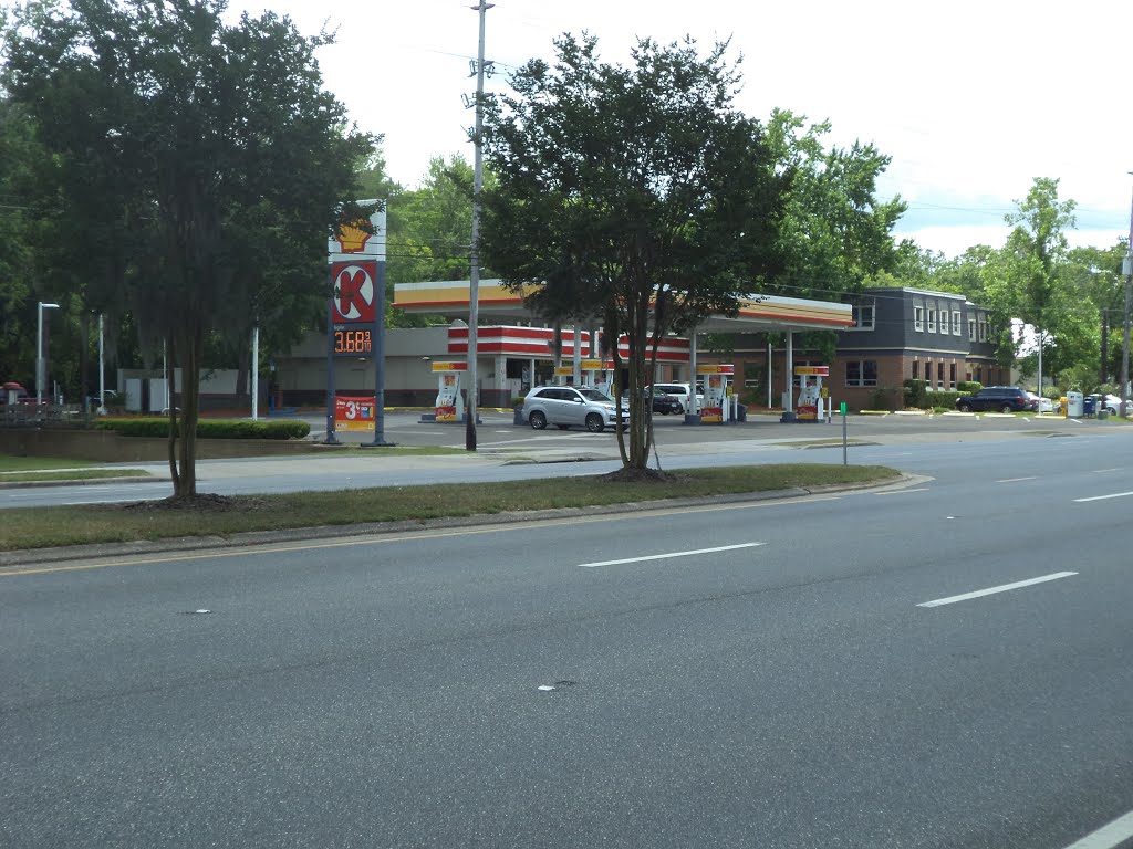 Shell, Circle K, Thomasville Road, Tallahassee by mriveraz