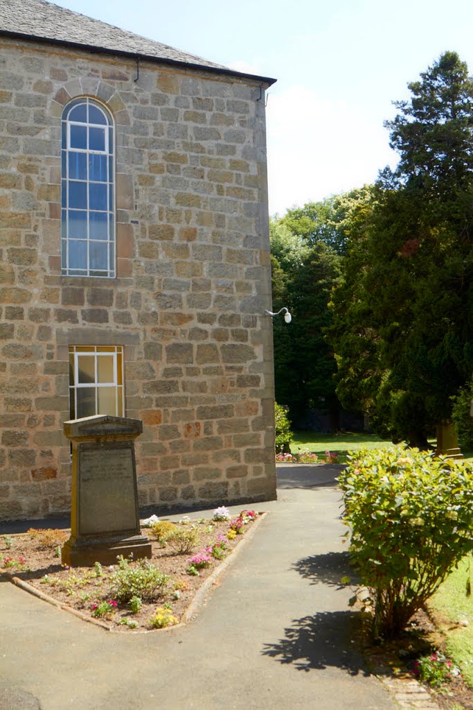 Kilbarchan east minister church right path by Kingdavidofscotland