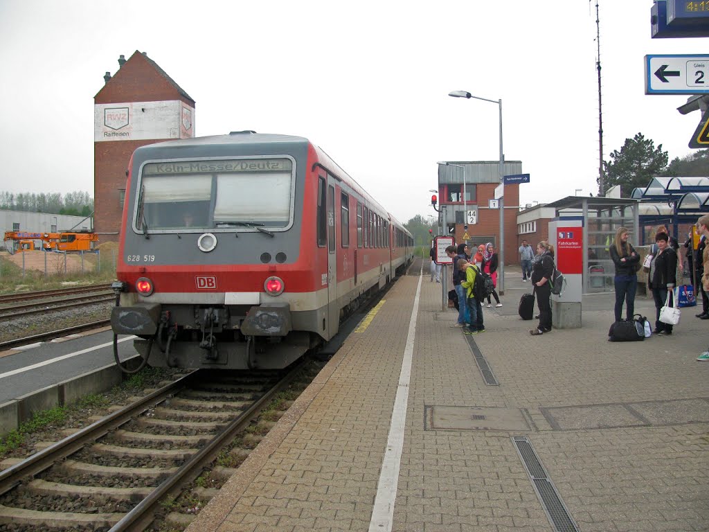 2xBR 628 nach Trier by ©schw@bendude