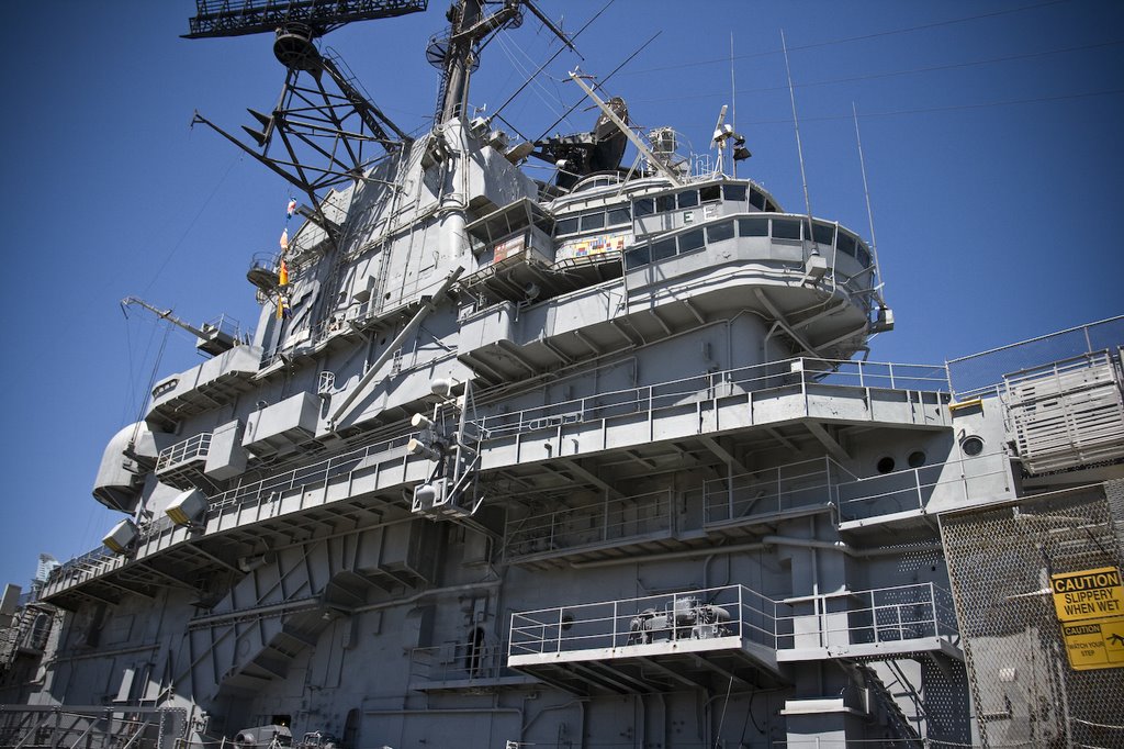 USS Hornet by ricin