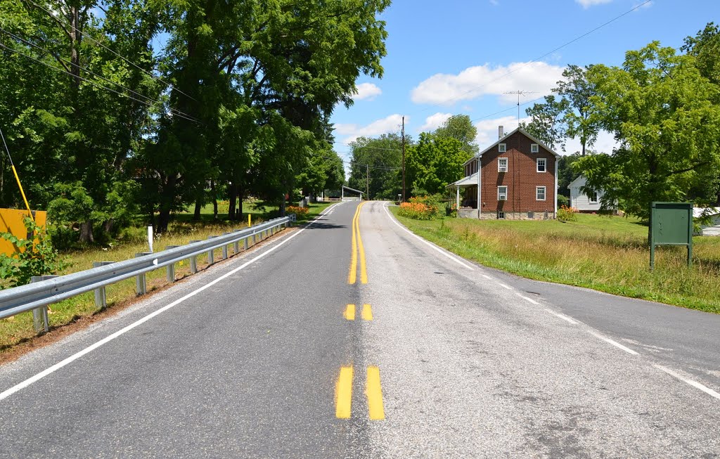 Knoxlyn Road Looking North-Eastward at Black Horse Tavern Road by Seven Stars