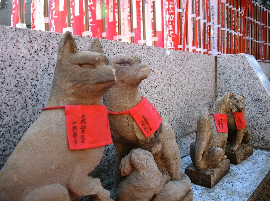 豊川稲荷東京別院 (Toyokawa Inari Tokyo) by yossy