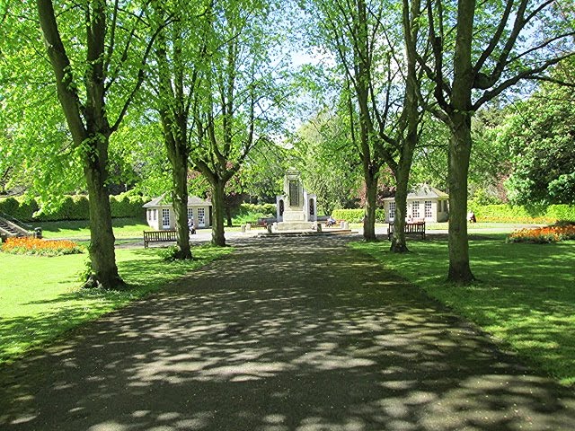 Memorial Park, by vonkarajan